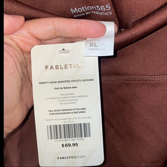 Fabletics legging - Picture 2 of 3